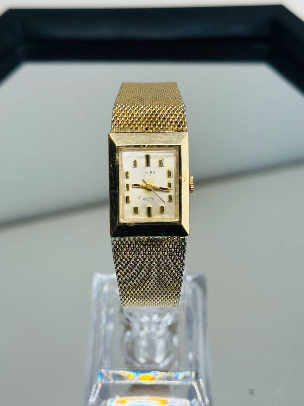 Vintage Timex Electric Women’s Watch Gold Tone Mesh Band 18mm New Battery Runs